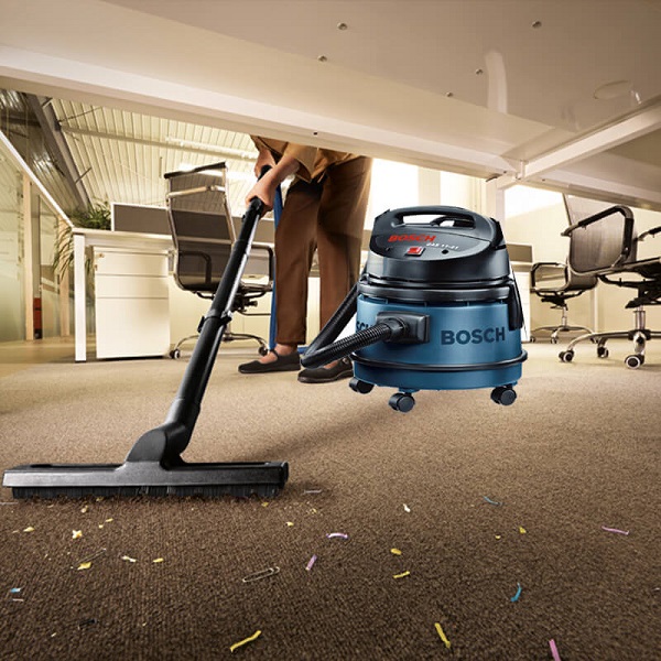 mua may hut bui bosch gia re chinh hang 4